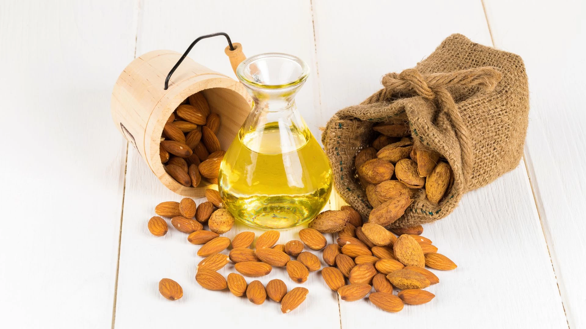 Benefits of Almond Oil for Hair