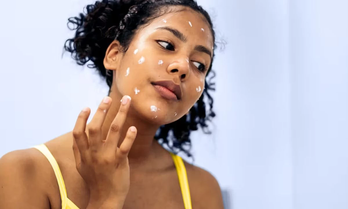 How to Remove Age Spots Naturally