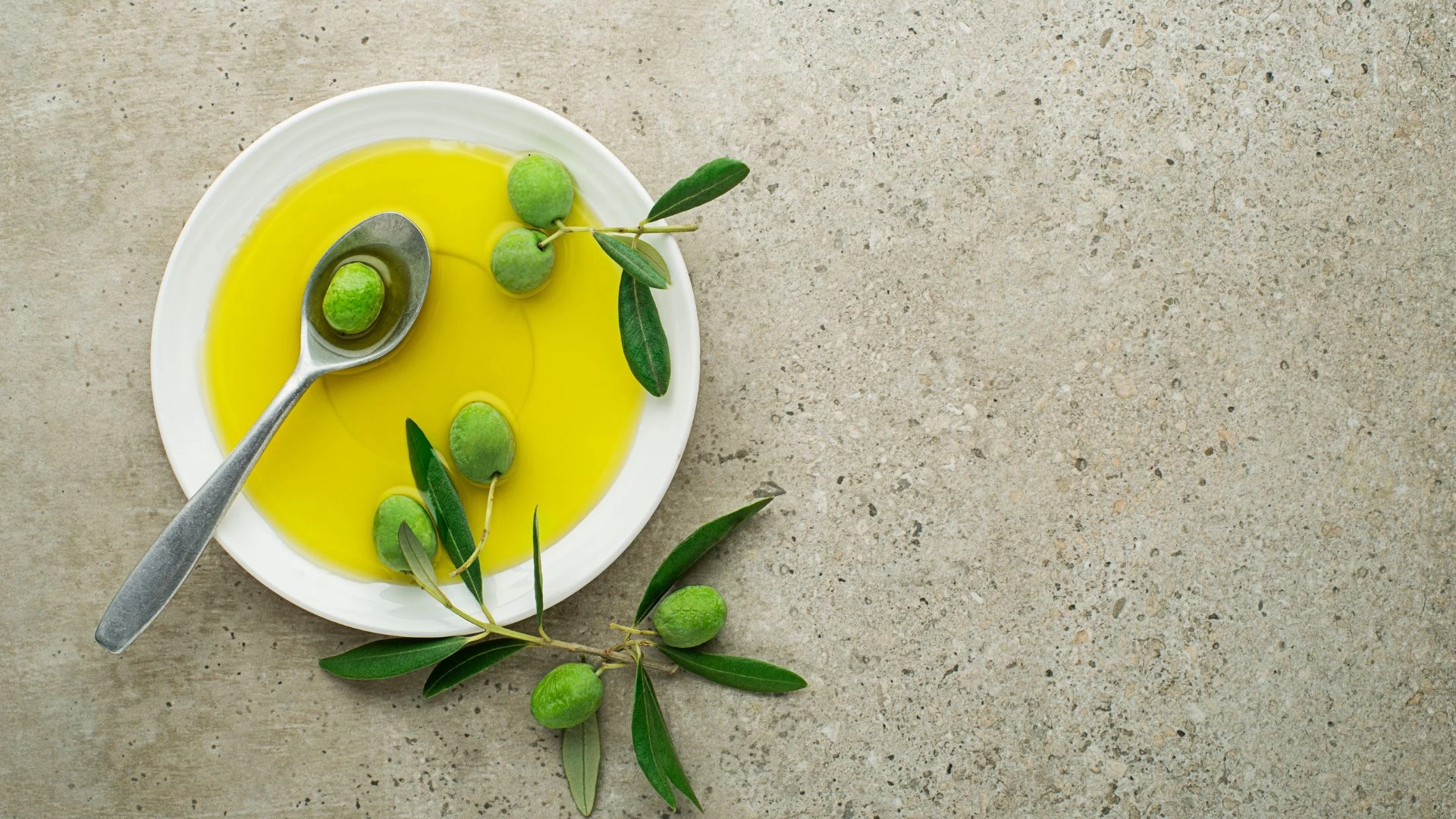 Benefits of Olive Oil for Skin