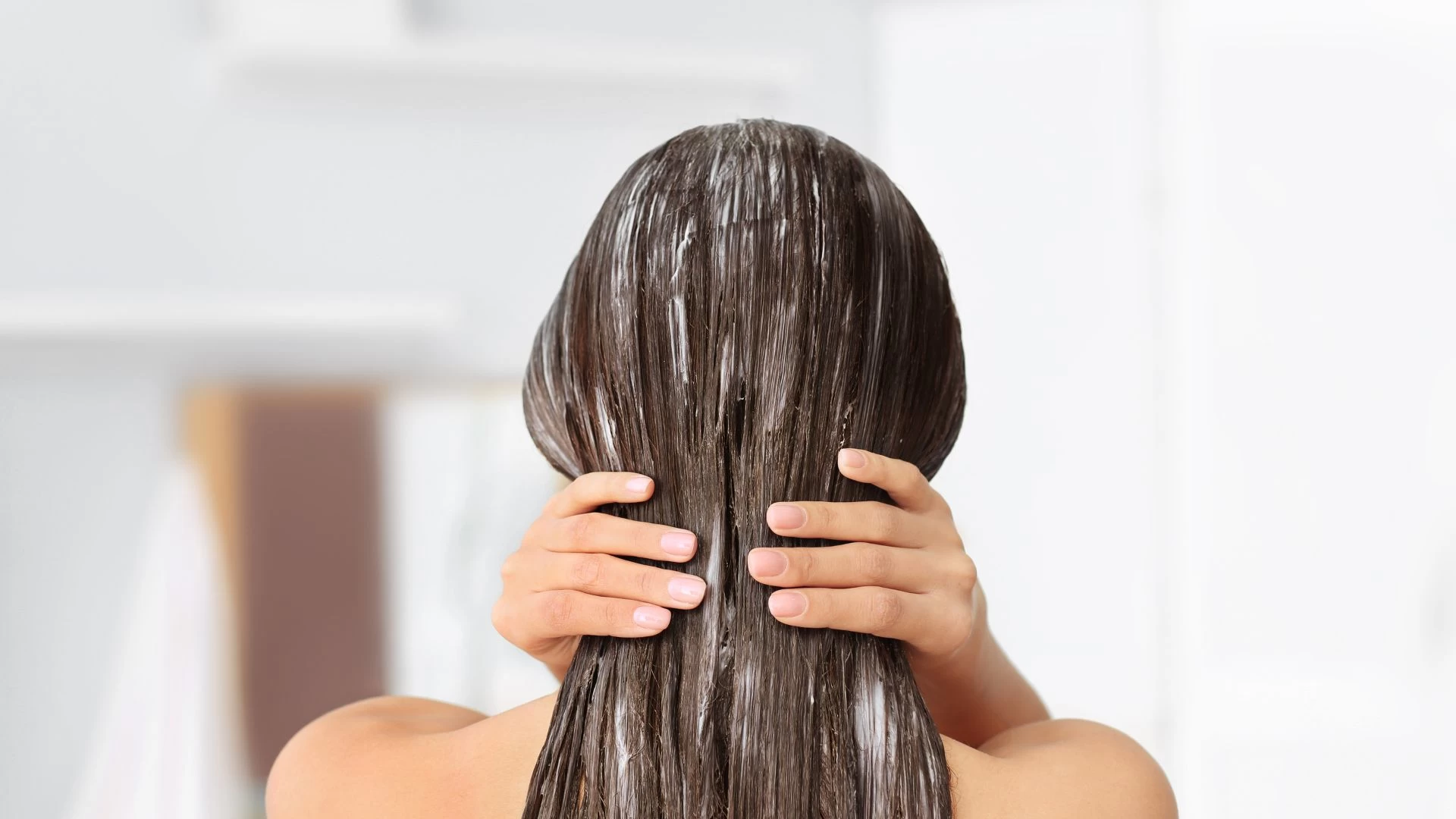 Side Effects of Applying Egg on Hair